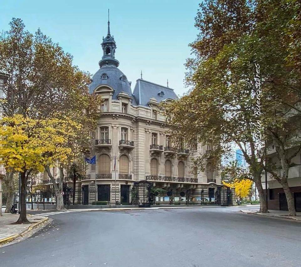 Caminata por los barrios aristocráticos de Buenos Aires: Palacio Ortiz-Basualdo: Embajada de Francia