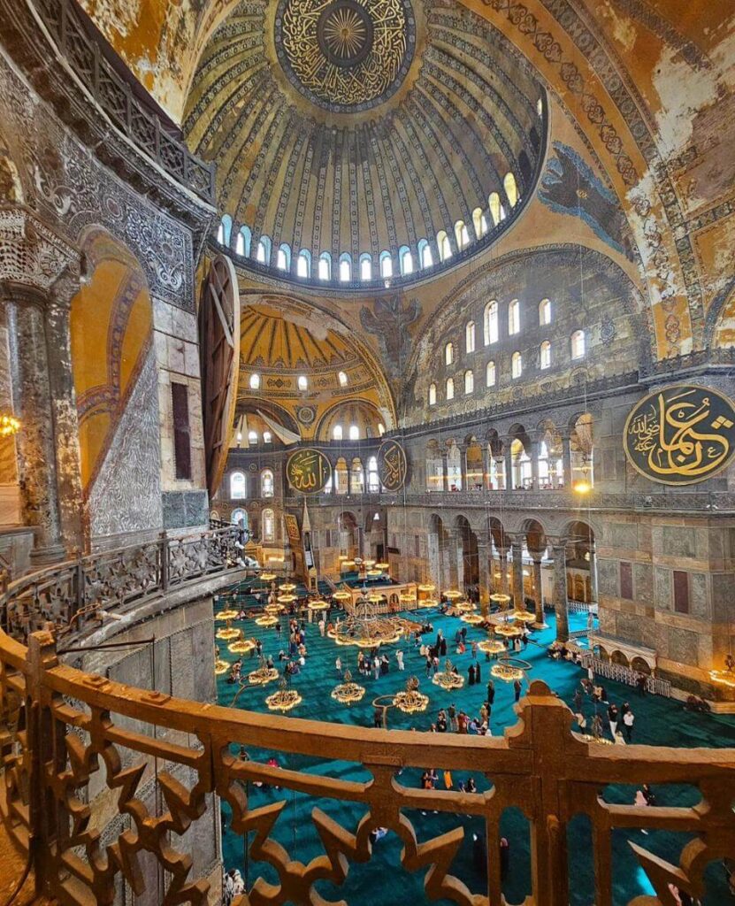 Interior de la Haghia Sofia