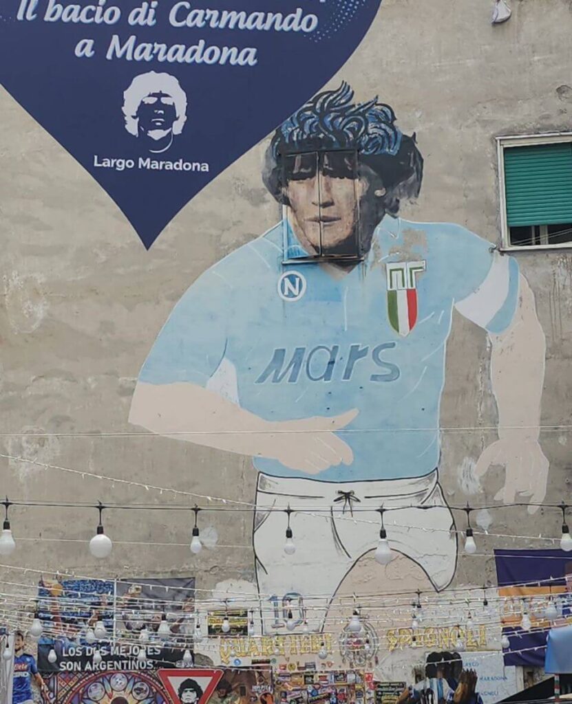 Mural de Diego Maradona en el Quartieri Spagnoli
