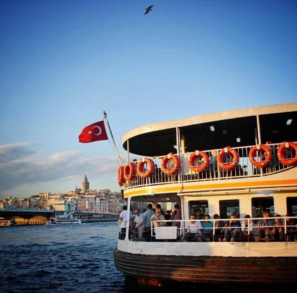 Ideas originales para hacer en Estambul: hacer un Crucero por el Bósforo