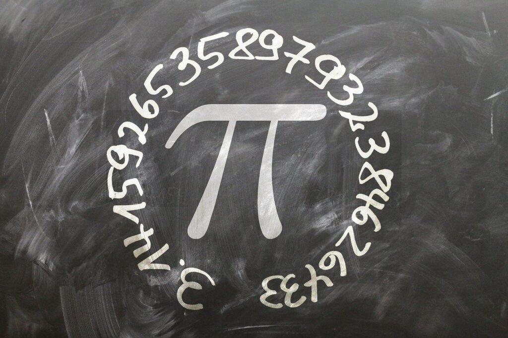 Problemas de matemáticas y pentágonos resueltos con polígonos convexos